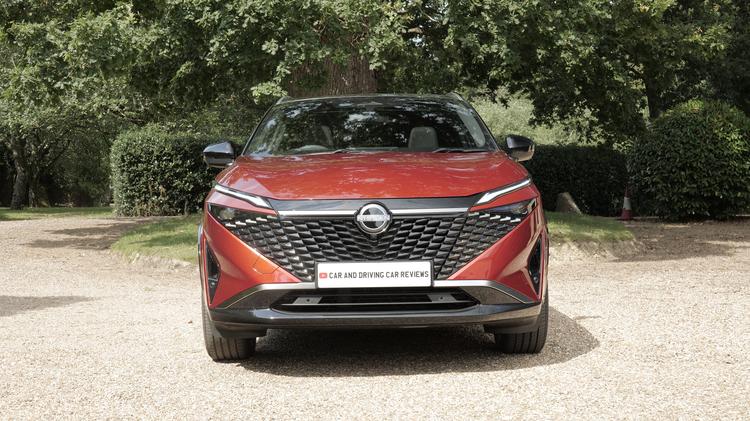 NISSAN QASHQAI 1.3 DiG-T MH Acenta Premium 5dr